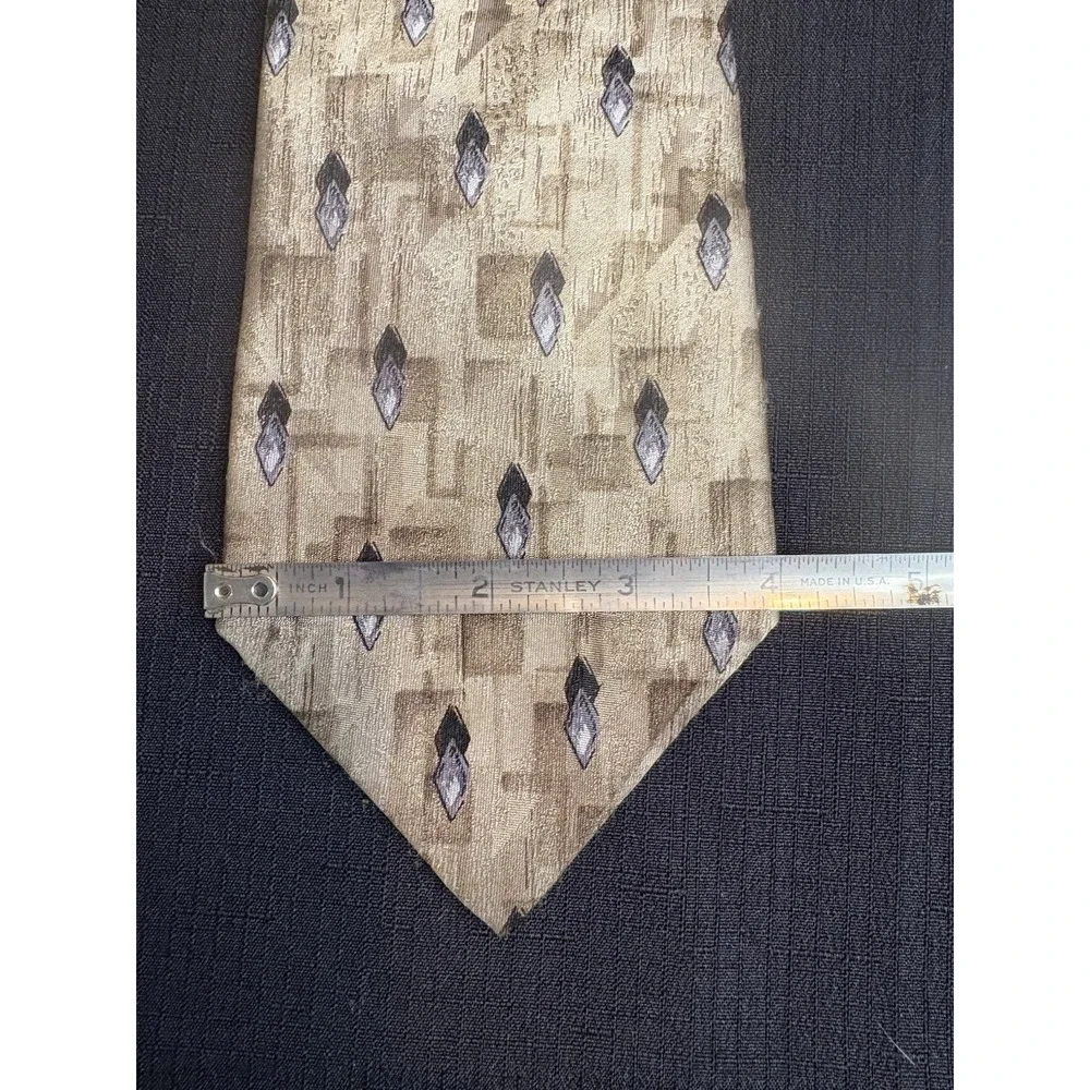 DAVID TAYLOR Mens Tie Tan Blue Geometric Pattern Polyester Necktie Classic